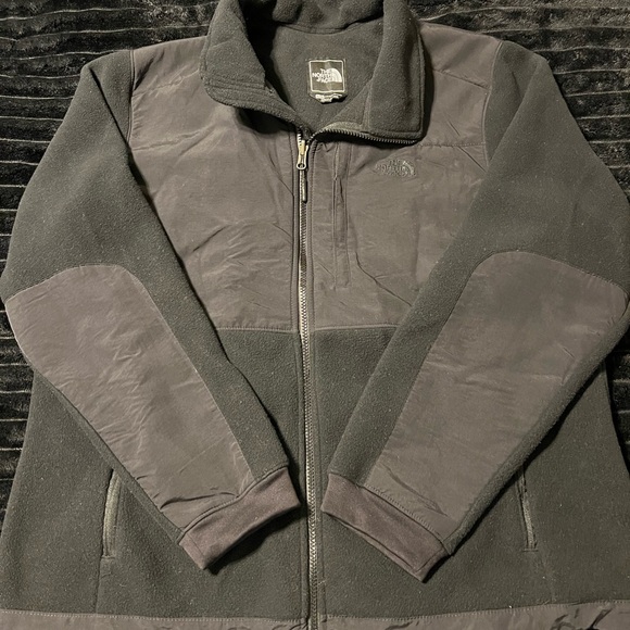 The North Face Jackets & Blazers - The North Face Women’s Gray Jacket